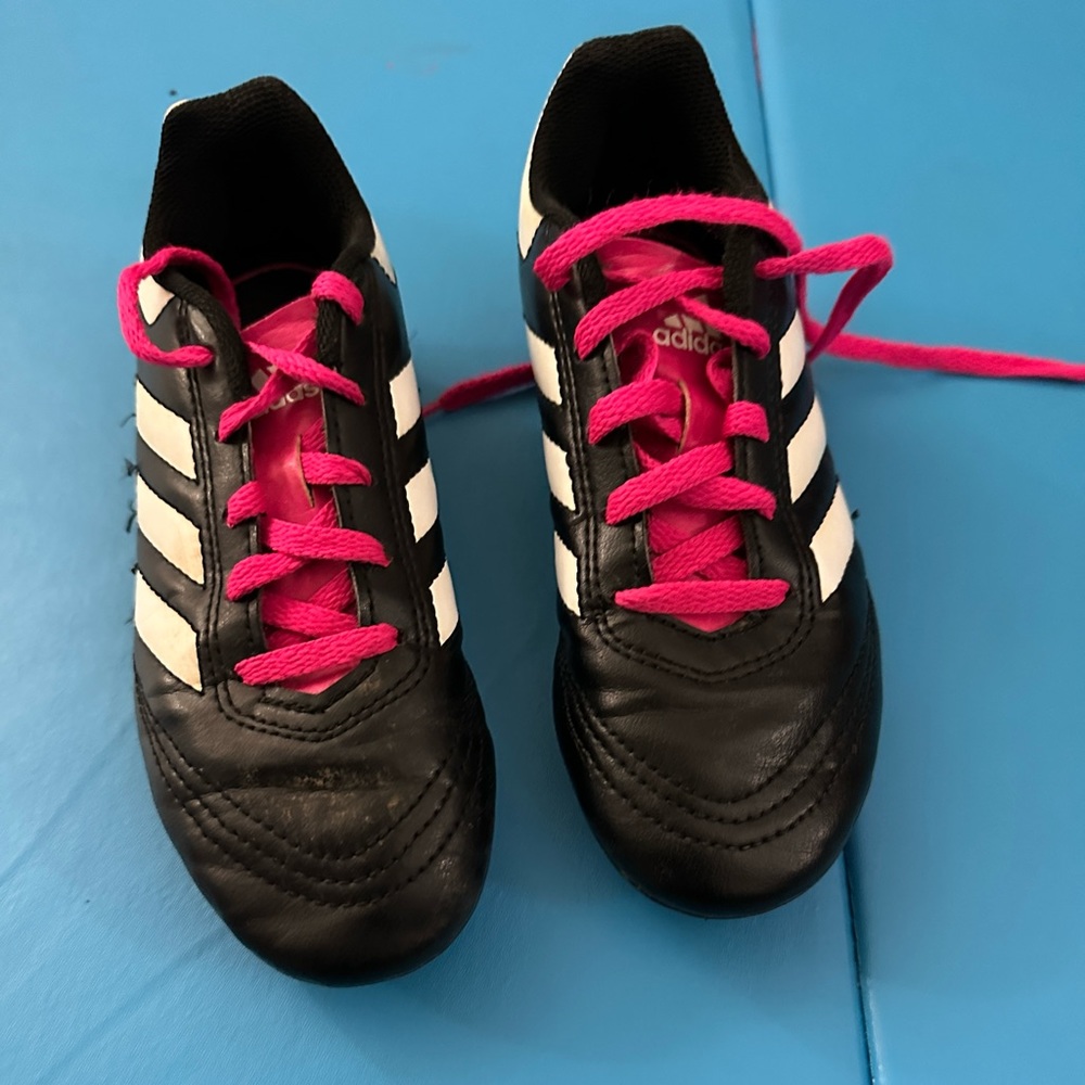 Adidas youth soccer cleats size youth 1